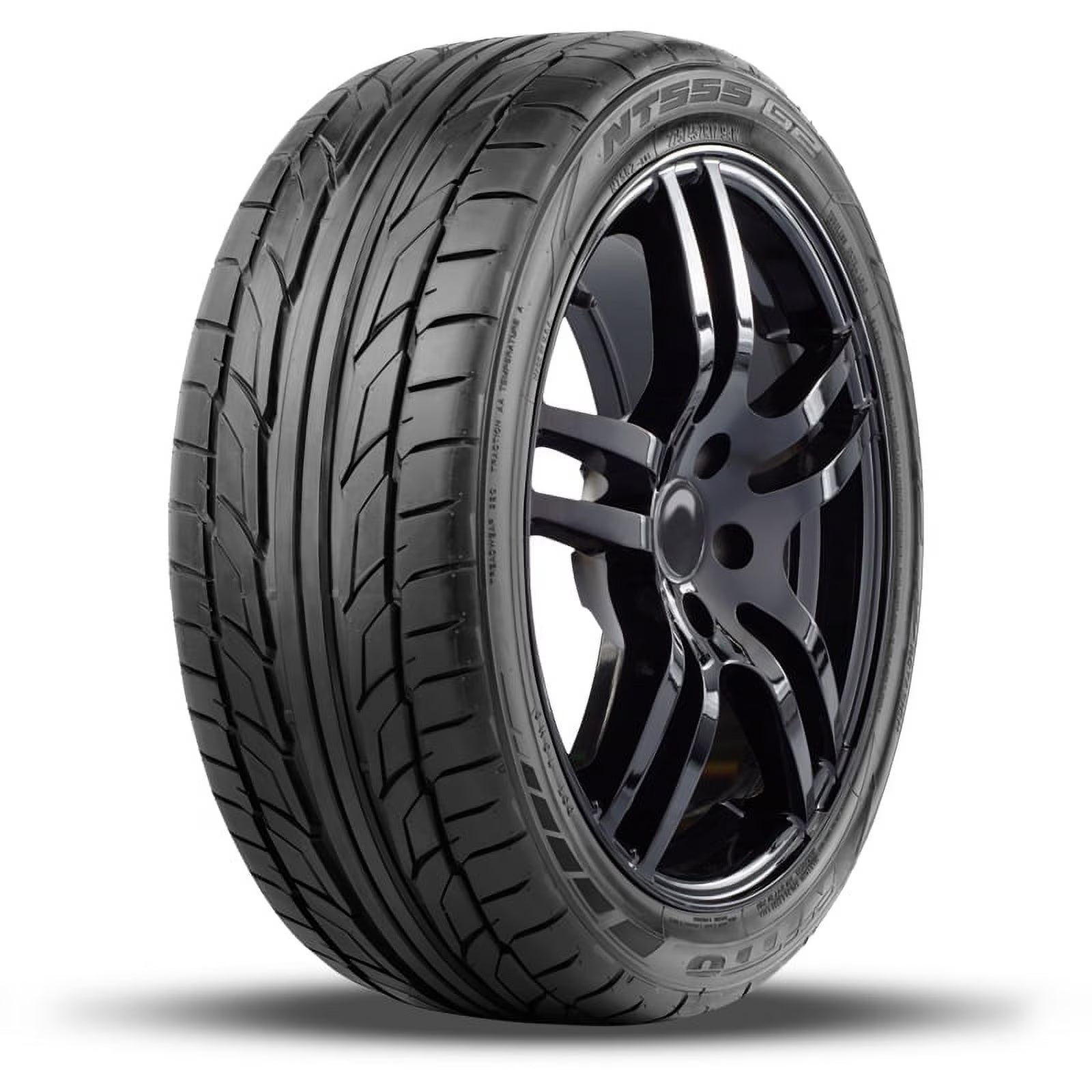 NT555 G2 295/40ZR18 103W Passenger Tire