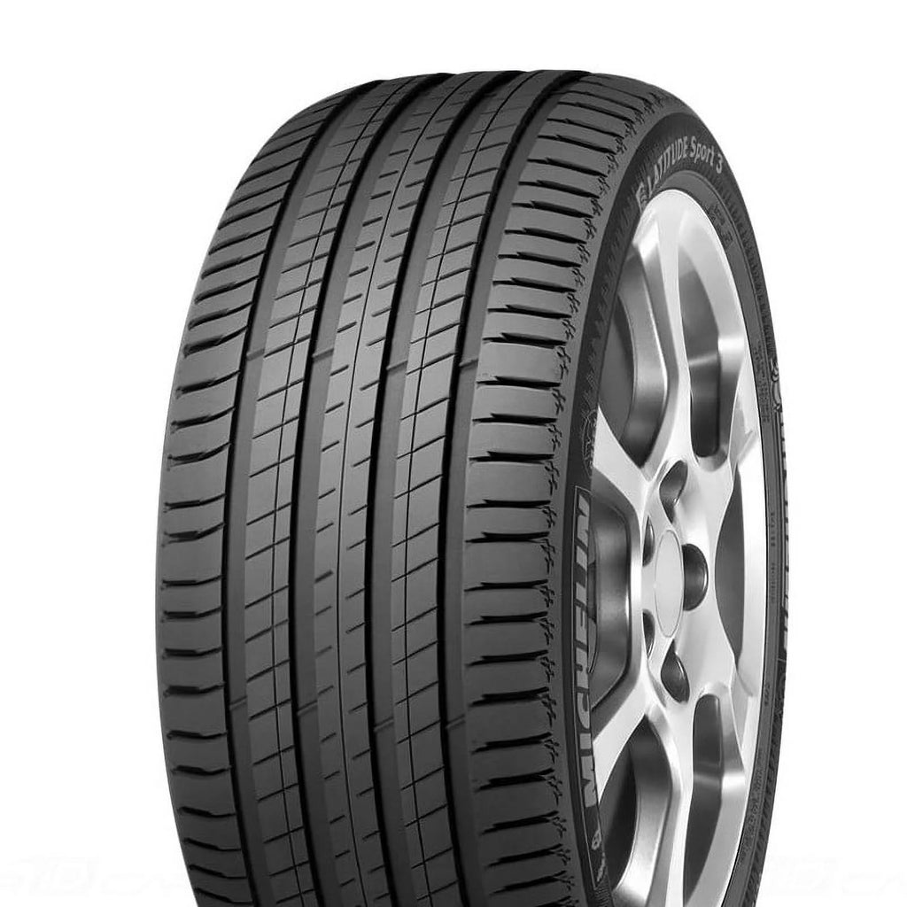 Latitude Sport 3 295/40R20 106 Y Tire