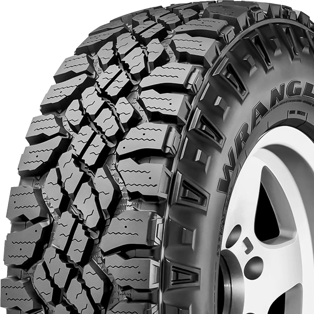 Wrangler Duratrac All Terrain LT285/60R20 125/122Q E Light Truck Tire