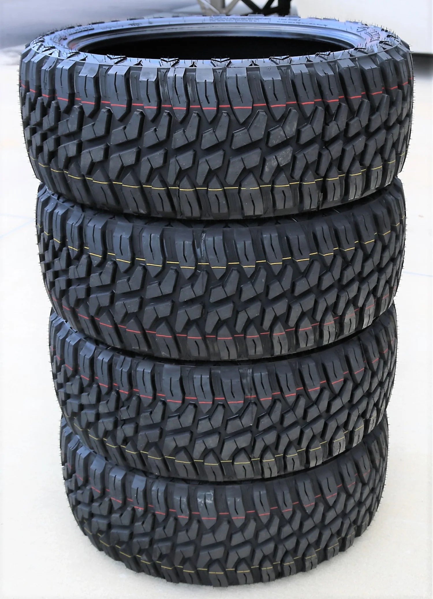 Set of 4  Mud Champ HD868 33X12.50R22 114Q E 10 Ply M/T Light Truck Tires